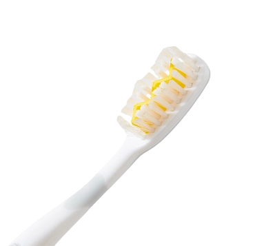 PASTA DEL CAPITANO Щетка зубная отбеливающая, средней жесткости / Whitening Medium 1 шт