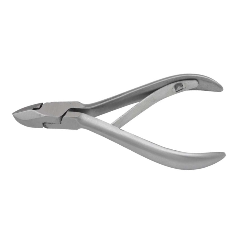 SILVER STAR Кусачки для ногтей (15 мм), вогнутое лезвие / CLASSIC runail professional кусачки педикюрные для ногтей