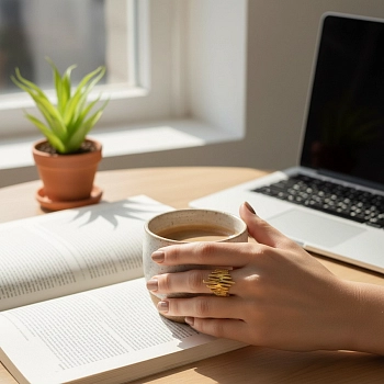 IWOU PROFESSIONAL Кольцо Снежная королева в золоте, фото 2