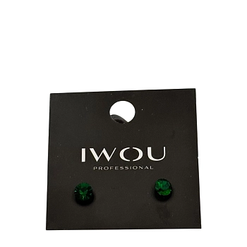 Серьги гвоздики IWOU глубокий изумруд 7мм