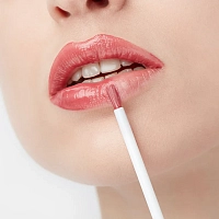 MAKE UP FACTORY Блеск с эффектом влажных губ, 56 древесный розовый / High Shine Lip Gloss 6,5 мл, фото 3