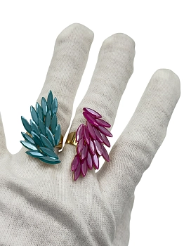 IWOU PROFESSIONAL Кольцо Крыло ангела, кристалы фуксия, фото 4