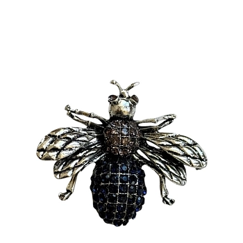 Брошь "Чёрная муха"