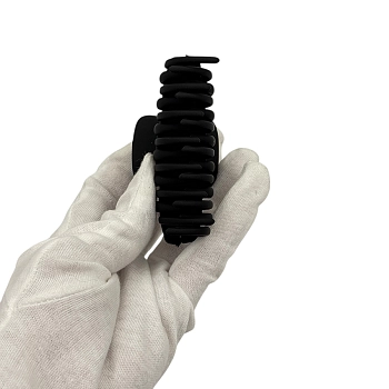 IWOU PROFESSIONAL Краб для волос двухрядный Акула черный 8,5см, фото 3