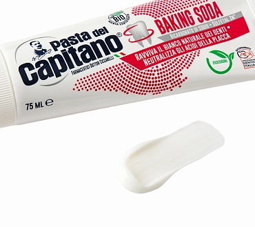 PASTA DEL CAPITANO Паста зубная для деликатного отбеливания и защиты полости рта с содой / Baking Soda 75 мл