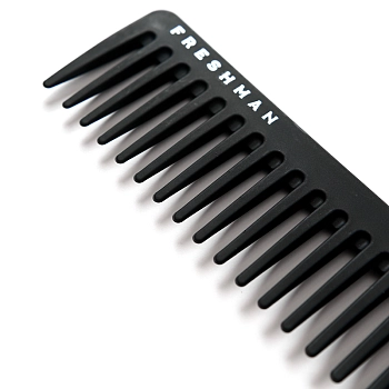 FRESHMAN Расческа-гребень простая рабочая для моделирования и стрижки с широкими зубьями / Collection Carbon, фото 2