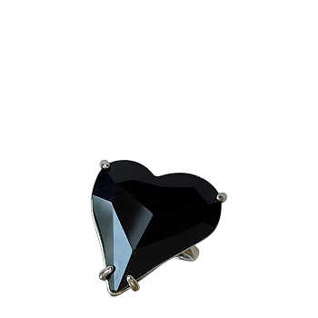 Кольцо Кристальное сердце черное в серебре