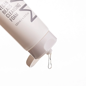 MAKE9 Пенка очищающая для умывания с гранулами конняку для всех типов кожи / VEGAN CLEANSING BEADS FOAM 120 мл, фото 3