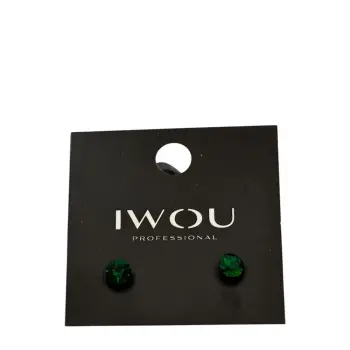 Серьги гвоздики IWOU глубокий изумруд 7мм