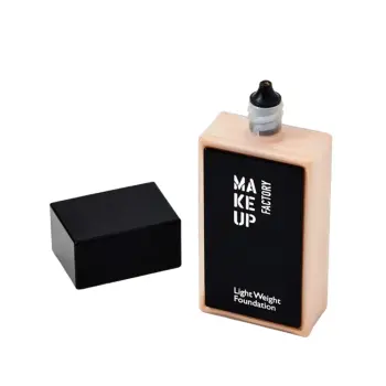 MAKE UP FACTORY Основа тональная, тон 15 натуральный / Light Weight Foundation 30 мл, фото 2