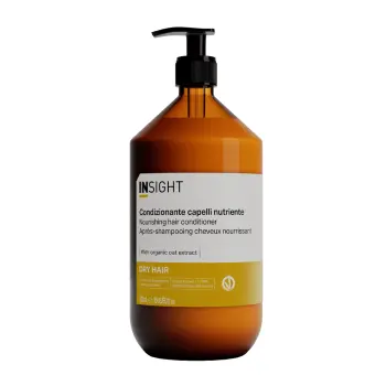 Кондиционер для увлажнения и питания сухих волос / DRY HAIR 900 мл