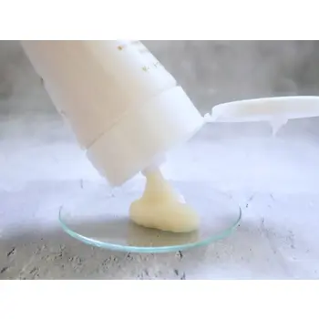 LEBEL Маска для интенсивного увлажнения и разглаживания волос / LEBEL ONE HAIR TREATMENT CUTICLE+ 240 мл, фото 3